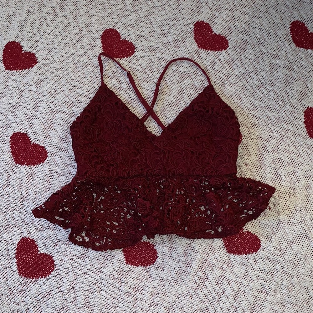 Burgundy, lace, halter top. 🔥